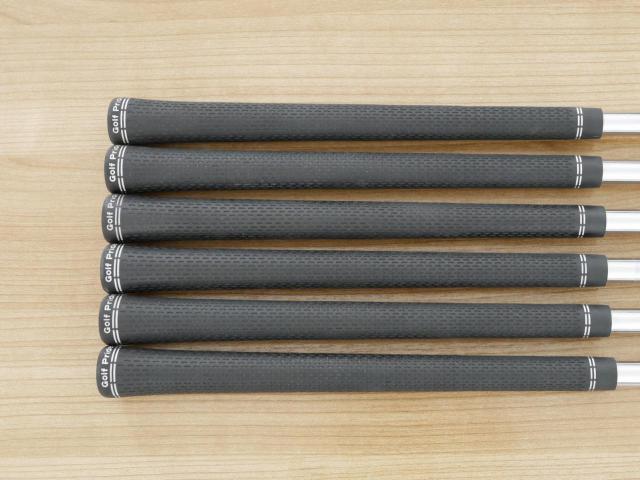 Iron set : Titleist : ชุดเหล็ก Titleist T100S Forged (รุ่นปี 2022) มีเหล็ก 5-Pw (6 ชิ้น) ก้านเหล็ก NS Pro 105T Flex S