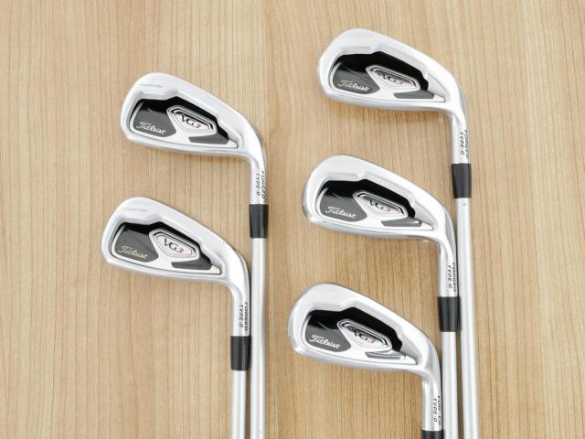 Iron set : Titleist : ชุดเหล็ก Titleist VG3 Type D Forged (ปี 2017 Japan Spec. ตีง่ายและไกลที่สุดของ Titleist) มีเหล็ก 6-Pw (5 ชิ้น) ก้านกราไฟต์ Mitsubishi VGI Flex R