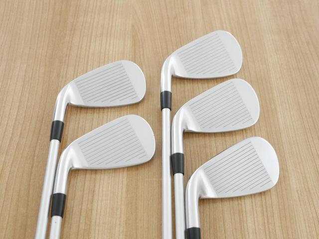 Iron set : Titleist : ชุดเหล็ก Titleist VG3 Type D Forged (ปี 2017 Japan Spec. ตีง่ายและไกลที่สุดของ Titleist) มีเหล็ก 6-Pw (5 ชิ้น) ก้านกราไฟต์ Mitsubishi VGI Flex R