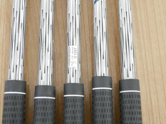 Iron set : Titleist : ชุดเหล็ก Titleist VG3 Type D Forged (ปี 2017 Japan Spec. ตีง่ายและไกลที่สุดของ Titleist) มีเหล็ก 6-Pw (5 ชิ้น) ก้านกราไฟต์ Mitsubishi VGI Flex R