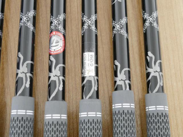 Iron set : Taylormade : ชุดเหล็ก Taylormade P770 Forged (รุ่นปี 2023 นุ่ม แน่น)  มีเหล็ก 5-Pw (6 ชิ้น) ก้านกราไฟต์ Mitsubishi Diamana Thump i95 Flex S