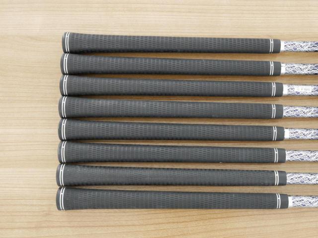 Iron set : Yamaha : ชุดเหล็ก Yamaha Inpres UD+2 (ปี 2018 ตีไกลที่สุด ไกลกว่าเหล็กทั่วไป 2 เบอร์) มีเหล็ก 6-Pw,Aw,As,Sw (8 ชิ้น) ก้านกราไฟต์ Flex SR