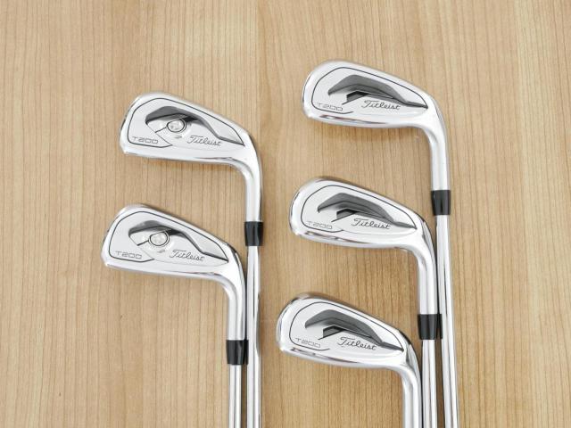 Iron set : Titleist : ชุดเหล็ก Titleist T200 (รุ่นปี 2020) มีเหล็ก 6-Pw (5 ชิ้น) ก้านเหล็ก NS Pro 950 NEO Flex R