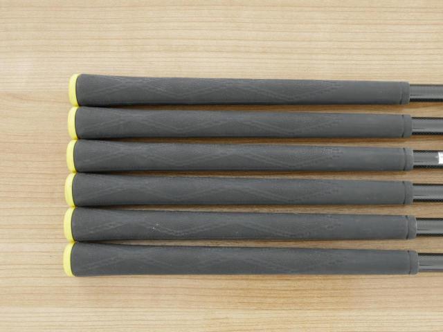 Iron set : Titleist : ชุดเหล็ก Titleist T300 (ปี 2022) มีเหล็ก 6-Pw,48 (6 ชิ้น) ก้านกราไฟต์ Roddio Stella 7 Flex SR