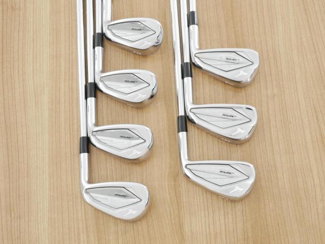 Iron set : Mizuno : ชุดเหล็ก Mizuno JPX 923 Forged (ออกปี 2023 ตัวท๊อป นุ่ม แน่น) มีเหล็ก 5-Pw,Gw (7 ชิ้น) ก้านเหล็ก Dynamic Gold 105 S200
