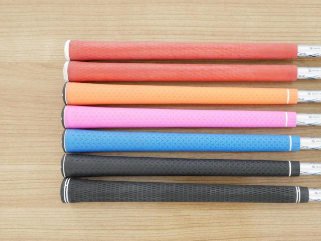 Iron set : XXIO : ชุดเหล็ก XXIO Cross 2 (ออกปี 2021 ตีไกลที่สุดของที่สุดจาก XXIO หน้าเด้งสุดๆ) มีเหล็ก 5-Pw,Sw (7 ชิ้น ตีไกลกว่าปกติ 2 เบอร์) ก้านกราไฟต์ MH-2000 Flex R