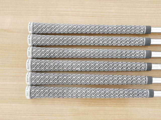 Iron set : Honma : ชุดเหล็ก Honma ATHPORT มีเหล็ก 5-10 (6 ชิ้น) ก้านเหล็ก NS Pro 950 Flex R