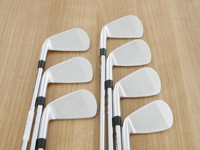 Iron set : Titleist : ชุดเหล็ก Titleist T100S Forged (รุ่นปี 2022) มีเหล็ก 4-Pw (7 ชิ้น) ก้านเหล็ก NS Pro 880 AMC Flex R