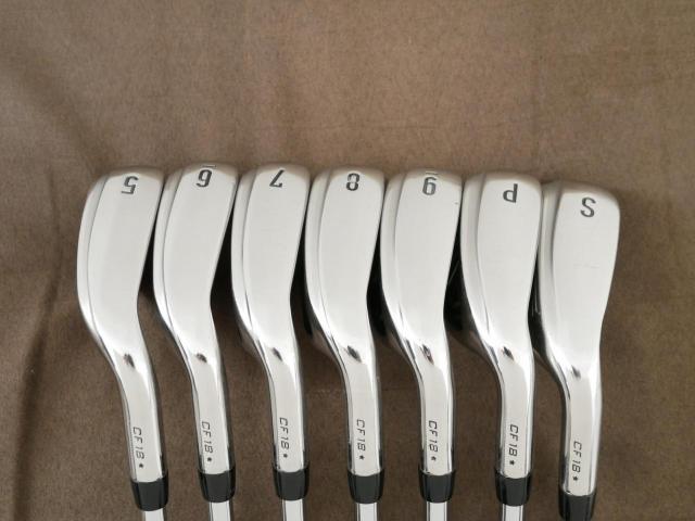 Iron set : Callaway : ชุดเหล็ก Callaway Rogue Star CF18 (ออกปี 2018 ตีง่าย ไกลมากๆ) มีเหล็ก 5-Pw,Sw (7 ชิ้น) ก้านเหล็ก NS Pro ZELOS 7 Flex S