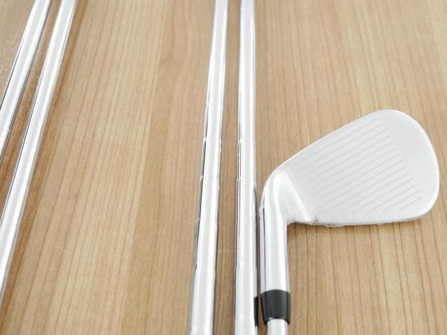 Iron set : Callaway : **ของใหม่ ยังไม่แกะพลาสติก** ชุดเหล็ก Callaway ELYTE (รุ่นล่าสุด ออกปี 2025 ตีง่ายมาก ไกล Japan Spec.) มีเหล็ก 6-Pw (5 ชิ้น) ก้านเหล็ก NS Pro 950 NEO Flex R