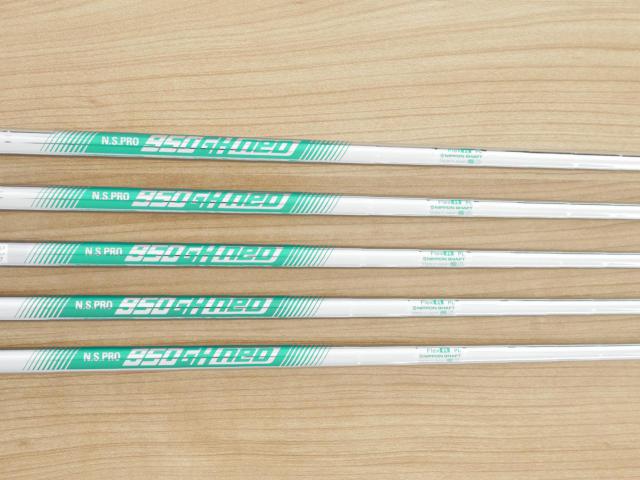 Iron set : Callaway : **ของใหม่ ยังไม่แกะพลาสติก** ชุดเหล็ก Callaway ELYTE (รุ่นล่าสุด ออกปี 2025 ตีง่ายมาก ไกล Japan Spec.) มีเหล็ก 6-Pw (5 ชิ้น) ก้านเหล็ก NS Pro 950 NEO Flex R