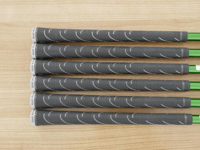 Iron set : Callaway : ชุดเหล็ก Callaway EPIC Star (ปี 2018 หน้าเด้ง โกงองศา ตีไกลมากๆ) มีเหล็ก 6-Pw,Aw (6 ชิ้น) ก้านกราไฟต์ Fujikura Speeder Evolution Flex SR