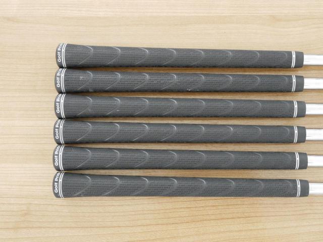 Iron set : Mizuno : ชุดเหล็ก Mizuno JPX 921 Forged (ปี 2022 ตัวท๊อป นุ่ม แน่น) มีเหล็ก 5-Pw (6 ชิ้น) ก้านเหล็ก NS Pro V90 Flex R