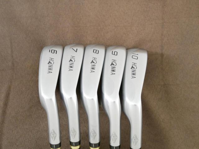 Iron set : Honma : ชุดเหล็ก Honma Beres IE-03 (ออกปี 2016 เหมาะกับซีเนียร์) มีเหล็ก 6-10 (5 ชิ้น) ก้าน ARMRQ 8 (45) Flex R (2 ดาว)