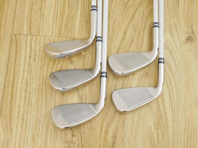 Lady club : All : ชุดเหล็ก Ping G Le 3 (รุ่นล่าสุด ออกปี 2024 ใบใหญ่ ตีง่ายมาก) มีเหล็ก 7-Pw,Sw (5 ชิ้น) ก้านกราไฟต์ Ping ULT 250 J Flex A (Lady)