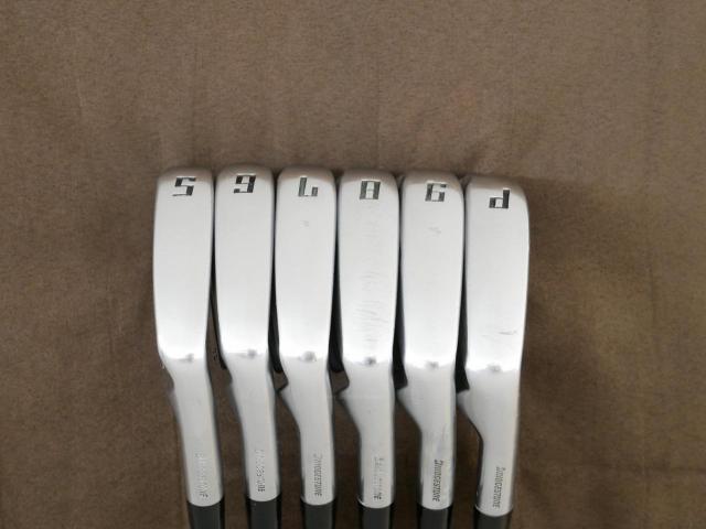 Iron set : Tourstage : ชุดเหล็ก Tourstage X-Blade 701 Forged มีเหล็ก 5-Pw (6 ชิ้น) ก้านเหล็ก Dynamic Gold X100