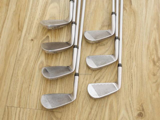 Iron set : Tourstage : ชุดเหล็ก Tourstage V7000 (Forged) มีเหล็ก 5-Pw,Aw (7 ชิ้น) ก้านเหล็ก Rifle 5.5 Flex S