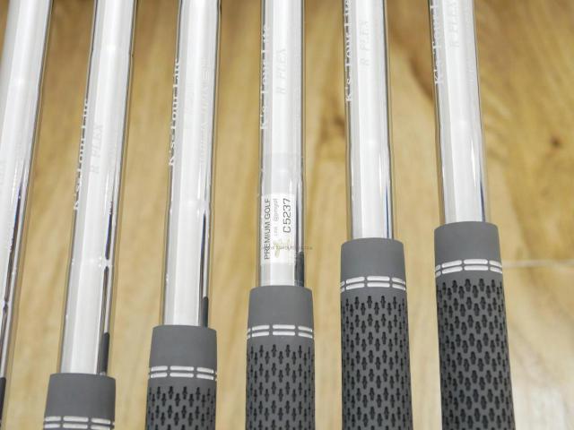 Iron set : Taylormade : ชุดเหล็ก Taylormade P790 (ตัวท้อปสุด ออกปี 2019) มีเหล็ก 5-Pw (6 ชิ้น) ก้านเหล็ก Shimada K's-Tour Lite Flex R