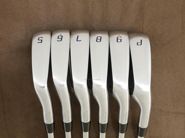 Iron set : Bridgestone : Bridgestone JGR Forged (ออกปี 2017 นุ่ม แน่น) มีเหล็ก 5-PW (6 ชิ้น) ก้านเหล็ก XP95 S200