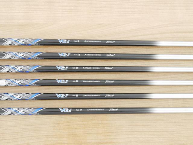Iron set : Titleist : ชุดเหล็ก Titleist VG3 Type D Forged (รุ่นปี 2019 Japan Spec. ตีง่ายและไกลที่สุดของ Titleist) มีเหล็ก 5-Pw (6 ชิ้น) ก้านกราไฟต์ Mitsubishi VGI Flex R