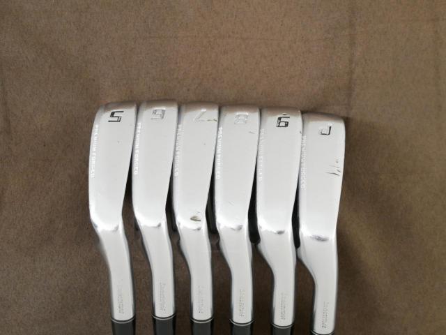 Iron set : Tourstage : ชุดเหล็ก Tourstage VIQ (Forged) มีเหล็ก 5-Pw (6 ชิ้น) ก้านเหล็ก NS Pro 950 