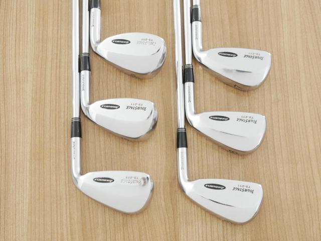 Iron set : Tourstage : ชุดเหล็ก Tourstage TS-211 Airmuscle มีเหล็ก 5-Pw (6 ชิ้น) ก้านเหล็ก NS Pro 950 Flex R