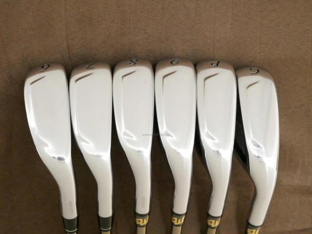 Iron set : Miura : ชุดเหล็ก Miura EI-801 (รุ่นใหม่ ปี 2021 ใบใหญ่ ตีง่าย ไกลมากๆ) มีเหล็ก 6-Pw,Aw (6 ชิ้น) ก้านกราไฟต์ UST Mamiya ATTAS 60
