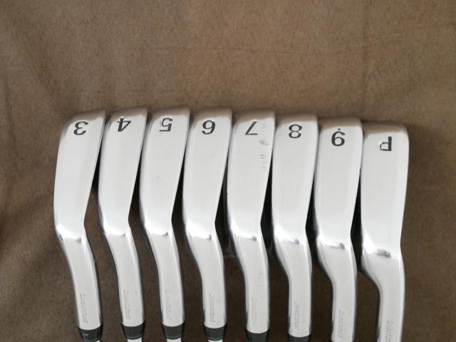 Iron set : Tourstage : ชุดเหล็ก Tourstage V300 (Forged) มีเหล็ก 3-Pw (8 ชิ้น) ก้าน NS Pro 950 Flex S