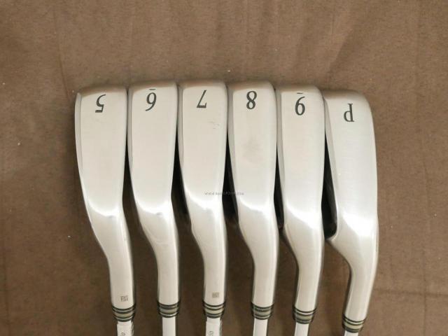Iron set : XXIO : ชุดเหล็ก XXIO 10 (ปี 2019 ตีง่ายมากๆ ไกลมากๆ) มีเหล็ก 5-Pw (6 ชิ้น) ก้านเหล็ก NS Pro 870 DST Flex R