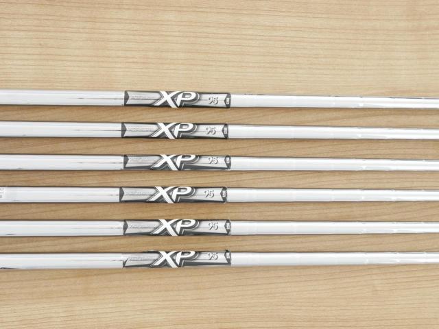 Iron set : Bridgestone : Bridgestone JGR Forged (ออกปี 2017 นุ่ม แน่น) มีเหล็ก 5-PW (6 ชิ้น) ก้านเหล็ก XP95 S200