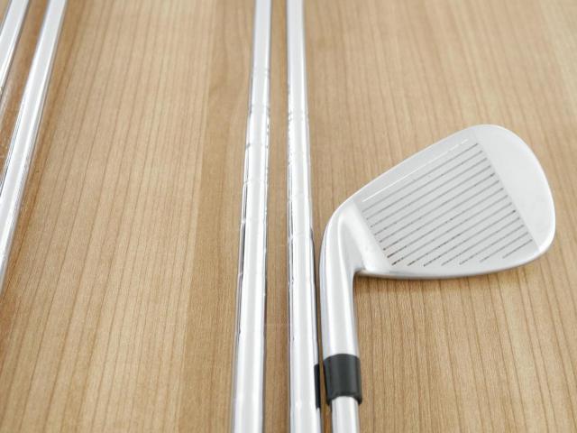 Iron set : Taylormade : ชุดเหล็ก Taylormade Qi (ออกปี 2024 Japan Spec.) มีเหล็ก 6-Pw (5 ชิ้น) ก้านเหล็ก NS Pro 820GH Flex R