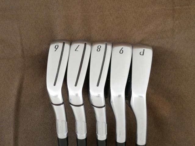Iron set : Taylormade : ชุดเหล็ก Taylormade Qi (ออกปี 2024 Japan Spec.) มีเหล็ก 6-Pw (5 ชิ้น) ก้านเหล็ก NS Pro 820GH Flex R