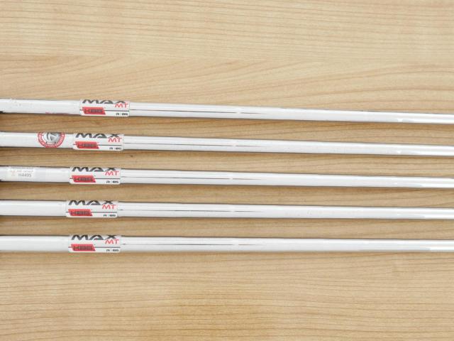 Iron set : Taylormade : ชุดเหล็ก Taylormade Stealth (ออกปี 2022 Japan Spec.) มีเหล็ก 6-Pw (5 ชิ้น) ก้านเหล็ก KBS Max MT 85 Flex R