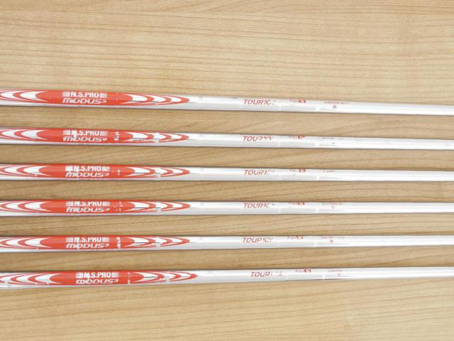 Iron set : Taylormade : ชุดเหล็ก Taylormade Gloire F2 Forged (รุ่นท๊อปสุด Japan Spec. ออกปี 2017) มีเหล็ก 5-Pw (6 ชิ้น) ก้านเหล็ก NS Pro Modus 105 Flex S