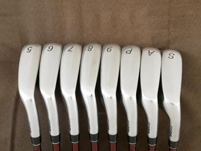 Iron set : PRGR : ชุดเหล็ก PRGR RS Red (รุ่นปี 2020 หน้าเด้ง ตีไกลมาก) มีเหล็ก 5-Pw,Aw,Sw (8 ชิ้น) ก้านกราไฟต์ Fujikura Speeder Evolution Flex R2