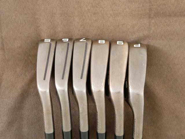 Iron set : Taylormade : ชุดเหล็ก Taylormade P790 Aged Copper Limited (ตัวท้อปสุด ปี 2024 หล่อมากๆ) มีเหล็ก 5-Pw (6 ชิ้น) ก้านเหล็ก KBS Tour Lite Black Flex S