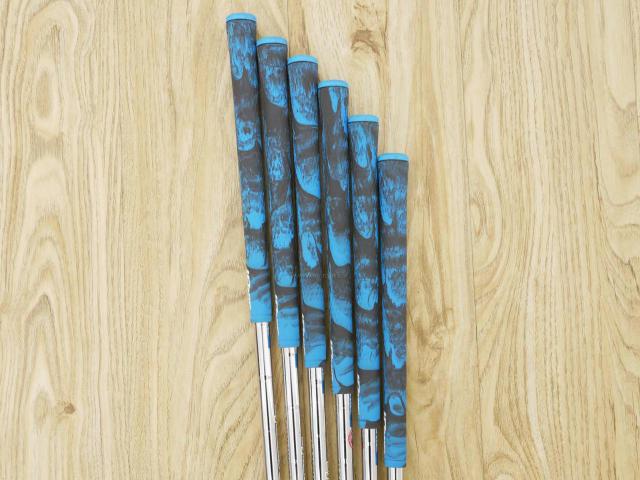 Iron set : Taylormade : ชุดเหล็ก Taylormade P790 (ตัวท้อปสุด ออกปี 2019) มีเหล็ก 5-Pw (6 ชิ้น) ก้านเหล็ก Dynamic Gold 120 VSS S200