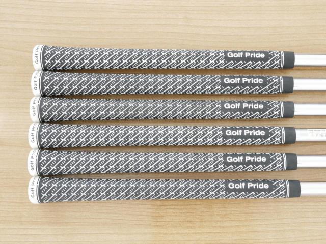 Iron set : Titleist : ชุดเหล็ก Titleist T200 Forged (ออกปี 2023 Japan Spec) มีเหล็ก 5-Pw (6 ชิ้น) ก้านเหล็ก NS Pro 950 NEO Flex S