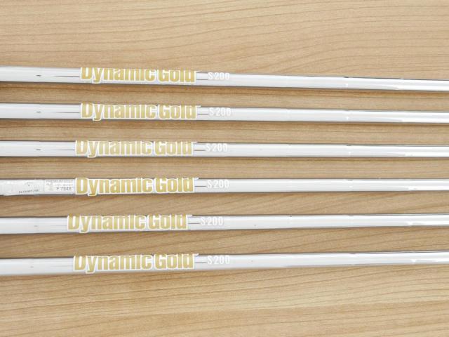 Iron set : Callaway : ชุดเหล็ก Callaway APEX Pro Forged (ออกปี 2024) มีเหล็ก 5-Pw (6 ชิ้น) ก้านเหล็ก Dynamic Gold S200