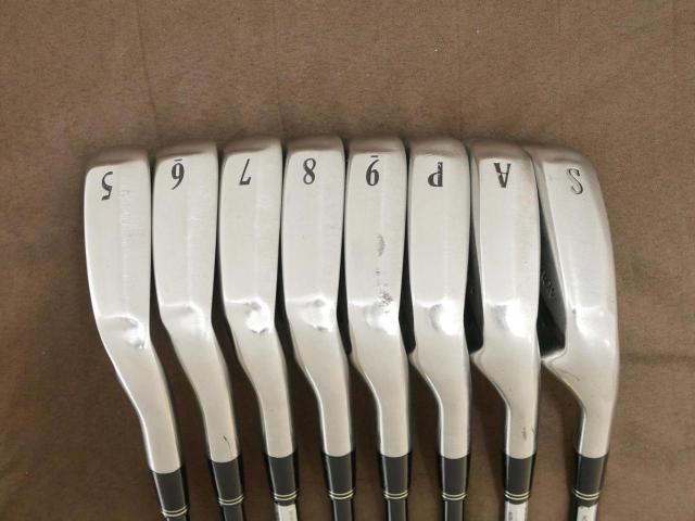 Iron set : Other Brand : ชุดเหล็ก Srixon Z355 (ปี 2018 ใบใหญ่ ตีง่าย) มีเหล็ก 5-Pw,Aw,Sw (8 ชิ้น) ก้านกราไฟต์ Flex R