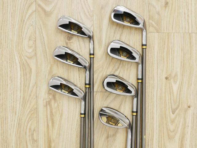 Iron set : Maruman : ชุดเหล็ก Maruman Majesty Prestigio Super 7 (รุ่นท๊อปสุด หน้าเด้ง ตีไกลมาก ของใหม่ 1 แสนบาท) มีเหล็ก 5-Pw,Aw (7 ชิ้น) ก้านกราไฟต์ Flex R