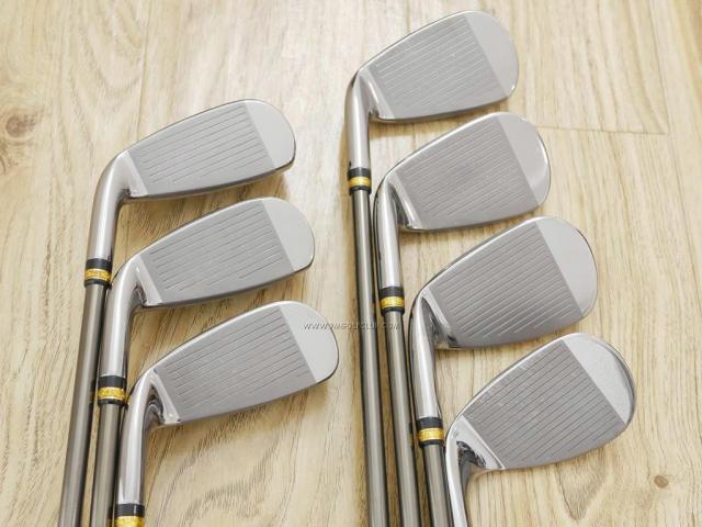 Iron set : Maruman : ชุดเหล็ก Maruman Majesty Prestigio Super 7 (รุ่นท๊อปสุด หน้าเด้ง ตีไกลมาก ของใหม่ 1 แสนบาท) มีเหล็ก 5-Pw,Aw (7 ชิ้น) ก้านกราไฟต์ Flex R