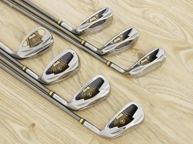 Iron set : Maruman : ชุดเหล็ก Maruman Majesty Prestigio Super 7 (รุ่นท๊อปสุด หน้าเด้ง ตีไกลมาก ของใหม่ 1 แสนบาท) มีเหล็ก 5-Pw,Aw (7 ชิ้น) ก้านกราไฟต์ Flex R