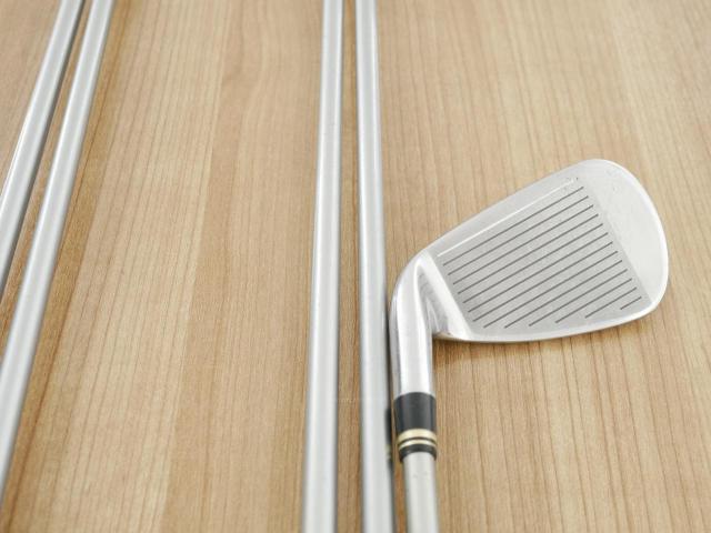 Iron set : Other Brand : ชุดเหล็ก Ryoma DSI (ตีง่ายมาก ไกลมากๆ หายากสุดๆ) มีเหล็ก 6-Pw (5 ชิ้น) ก้านกราไฟต์ Tour AD Flex R