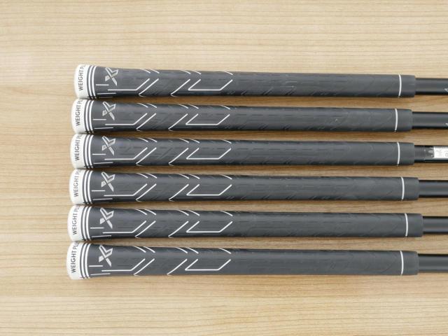 Iron set : XXIO : ชุดเหล็ก XXIO X Forged (รุ่นปี 2021) มีเหล็ก 6-Pw,Aw (6 ชิ้น) ก้านกราไฟต์ Miyazaki AX-1 Flex S