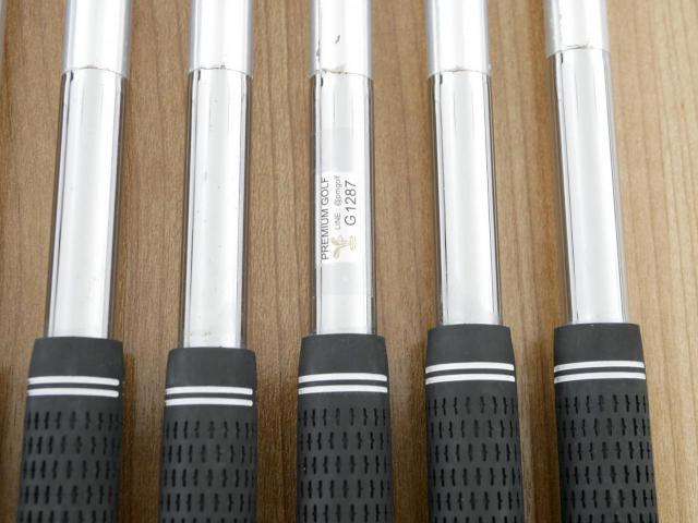 Iron set : Taylormade : ชุดเหล็ก Taylormade R7 XR (ใบใหญ่ ตีง่าย ไกล) มีเหล็ก 4-Pw (7 ชิ้น) ก้านเหล็ก Flex S