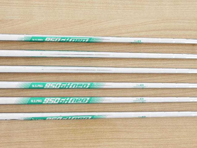 Iron set : Callaway : ชุดเหล็ก Callaway EPIC Forged Star (รุ่นท้อปสุด ปี 2020 ตีไกลกว่าปกติ 2 เบอร์) มีเหล็ก 6-Pw,Aw (6 ชิ้น) ก้านเหล็ก NS Pro 950 NEO Flex S