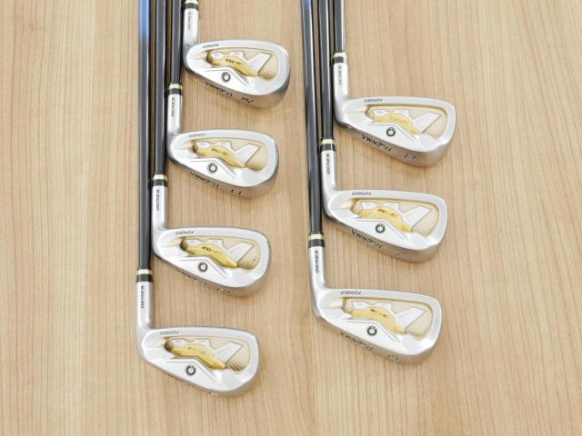 Iron set : Honma : ชุดเหล็ก Honma Beres IS-02 (หน้าเด้ง Forged) มีเหล็ก 6-11,Aw (7 ชิ้น เทียบเท่า 5-Pw,Aw) ก้าน ARMRQ 6 (54) Flex R (2 ดาว)