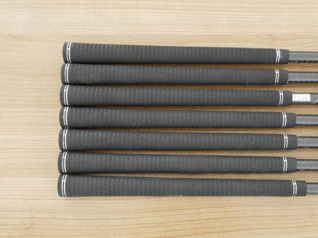 Iron set : Honma : ชุดเหล็ก Honma Beres IS-02 (หน้าเด้ง Forged) มีเหล็ก 6-11,Aw (7 ชิ้น เทียบเท่า 5-Pw,Aw) ก้าน ARMRQ 6 (54) Flex R (2 ดาว)