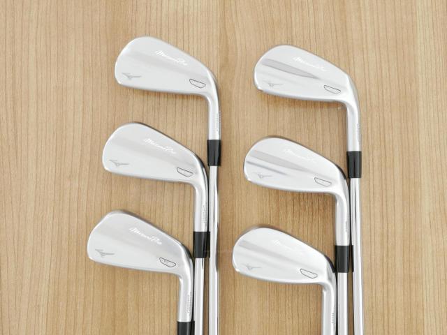 Iron set : Mizuno : ชุดเหล็ก Mizuno Pro M-15 Forged (รุ่นล่าสุด ออกปี 2025 หล่อ นุ่ม ระยะดี) มีเหล็ก 5-Pw (6 ชิ้น) ก้านเหล็ก Dynamic Gold 95 S200